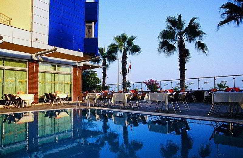 Hotel Gold à Alanya Extérieur photo